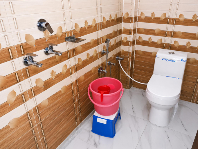 Bathroom 4, Goroomgo New Shiv Shakti Rudraprayag, Rudraprayag