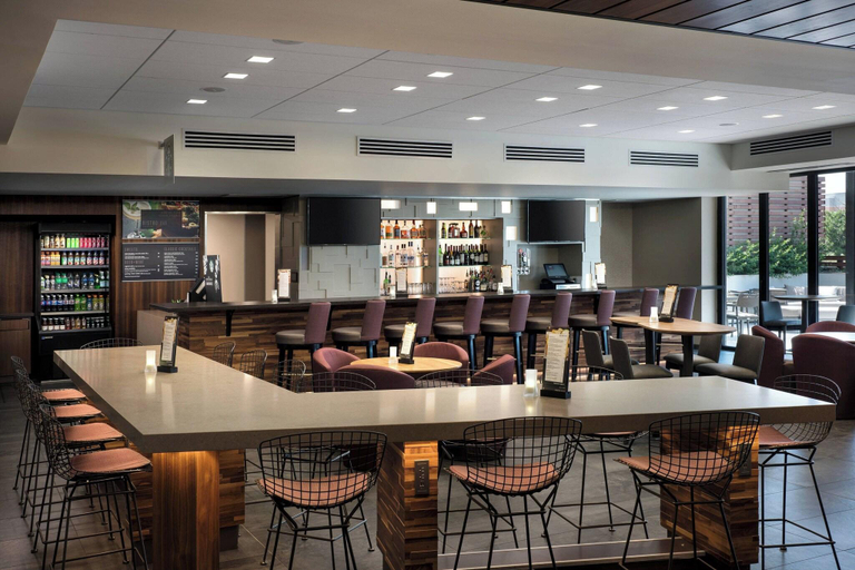 Food & Drinks 4, Courtyard Denver Airport at Gateway Park, Denver