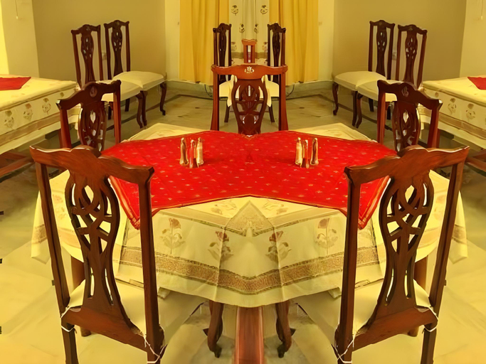 Others 5, Hotel Shree Niwas, Jaipur