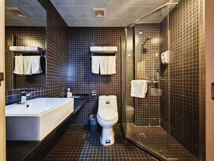 Bathroom 3, Motel 168 (Lhasa Wetland Garden), Lhasa