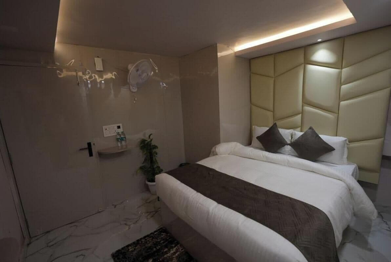 Room 4, JR Grand Palace, Ranchi