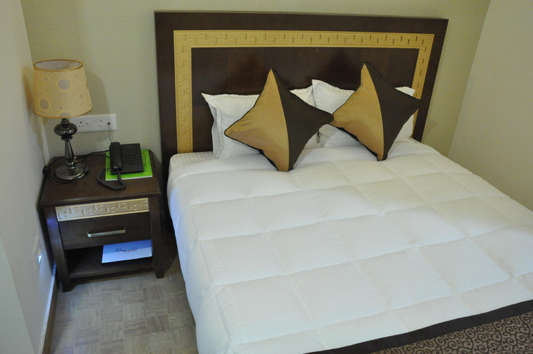 Bedroom 5, Hotel Silk Route, Kamrup Metropolitan