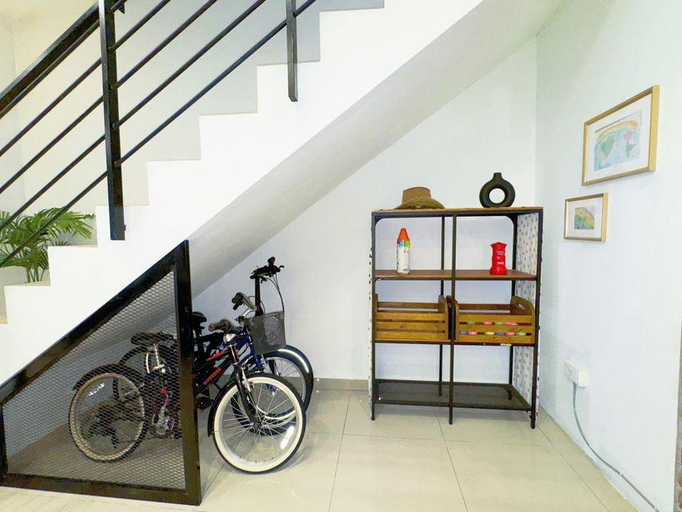 5, Bangi Avenue Charming 4BR Blissful Double Storey, Hulu Langat