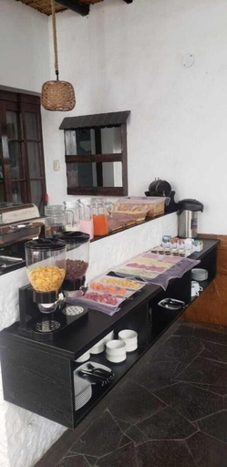 Others 5, La casa de Theo, Arequipa