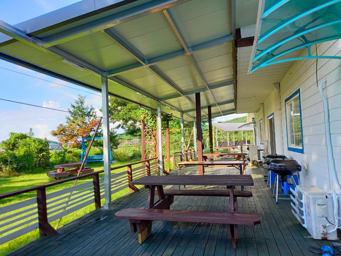 Others 5, Buan Blue Pension, Buan