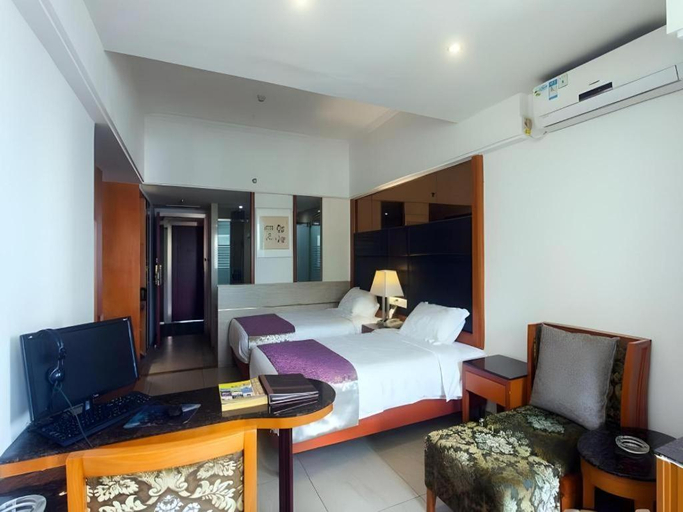 Bedroom 2, Ming Yang Hotel, Haikou