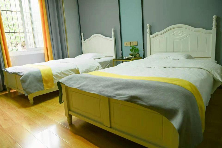 Bedroom 2, Yinglun Business Hotel, Chongqing