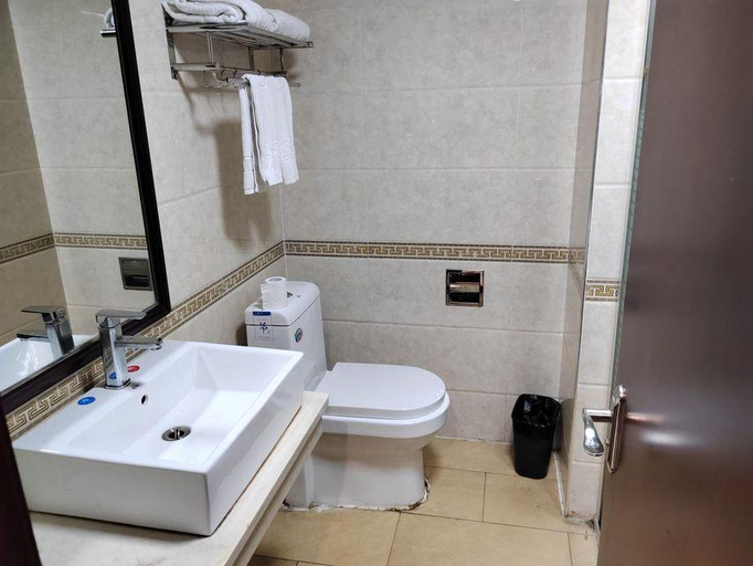 Bathroom, Jiabin Hotel, Huizhou
