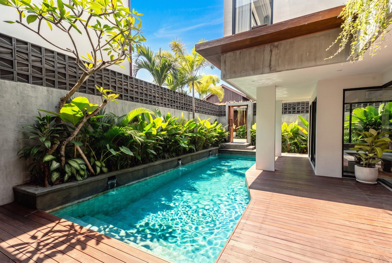 2, AKY Canggu - Daily Service, Luxury Pool Villas !, Badung