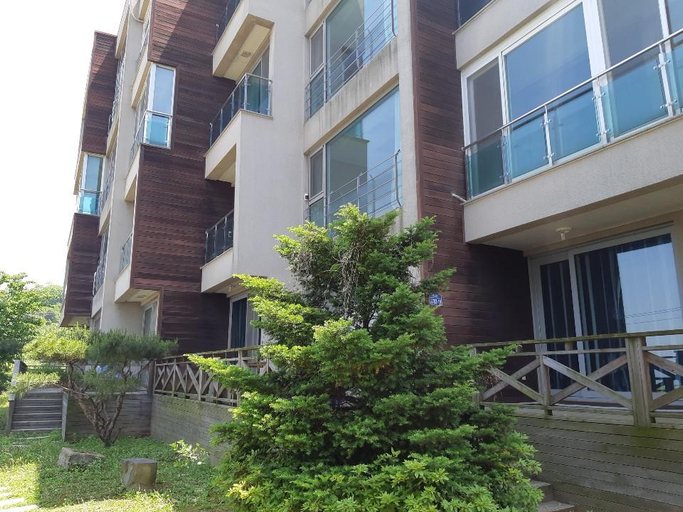Exterior & Views 4, Ganghwa The Rize Pension, Ganghwa