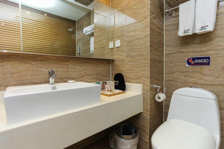 Bathroom, Vyluk J Hotel Wuxi Zhongshan Road, Wuxi
