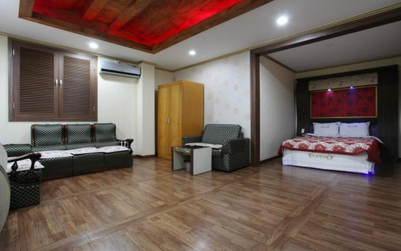 Bedroom 3, Danyang Ehwa Park Motel, Danyang