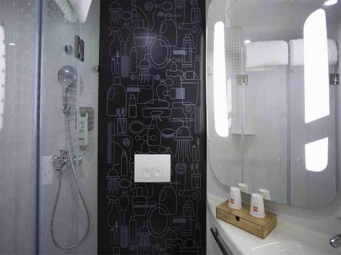 Bathroom 3, Boyin Zhixuan Hotel (Nanyang Plaza Walking Shop in Taicang), Suzhou