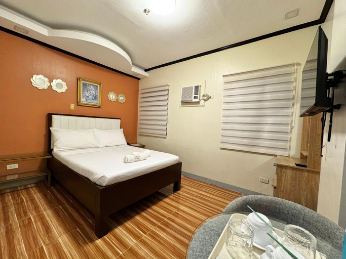Bedroom 2, SouthPark Hotel, Naga City