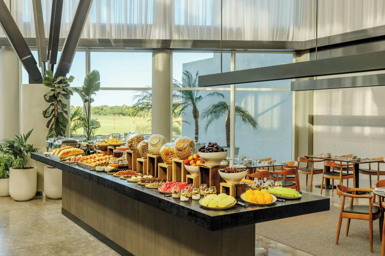 Food & Drinks 5, Sheraton Buenos Aires Greenville Polo Resort, Berazategui