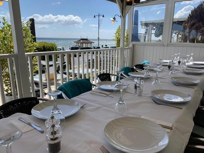 Food & Drinks 5, The Waterfront Inn, Isle of Wight
