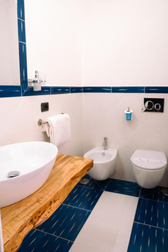 Bathroom 5, Residenza Ester, Salerno