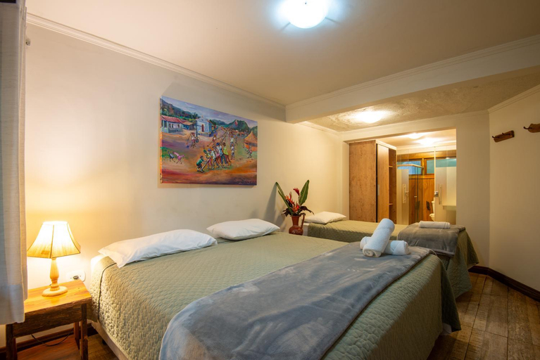 Bedroom 3, Lendas do Capao Pousada, Palmeiras