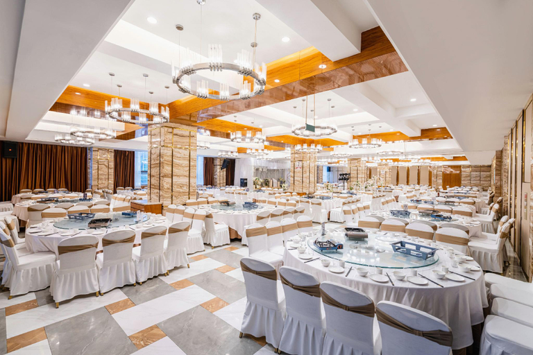 Food & Drinks 4, ホテル, Bazhong