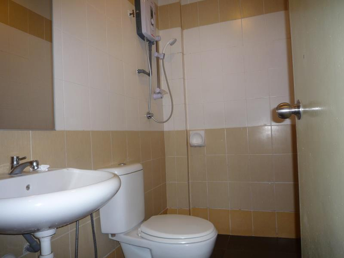 Bathroom, Senawang Star Hotel, Seremban
