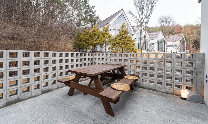 Others 5, Yangsan Togok Stay Pension, Yangsan