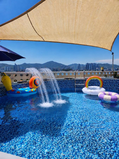 Sport & Beauty 4, Tongyeong Dalbichae Pension, Tongyeong