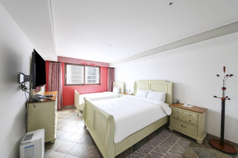Bedroom 3, Changwon Masan M Tourist Hotel, Masan
