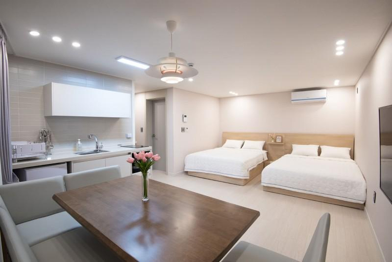 Bedroom 2, Busan Osiria Pension, Gijang