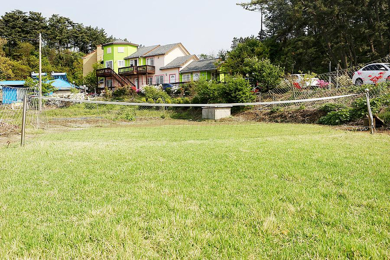 Others 3, Taean Mudflat Revitalization Pension, Taean