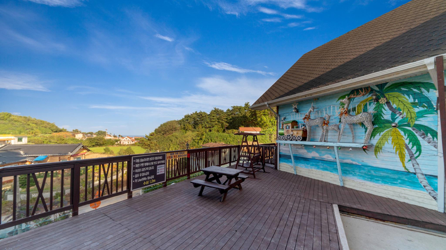 Others 2, Yangyang Sea and Pine Pension, Yangyang