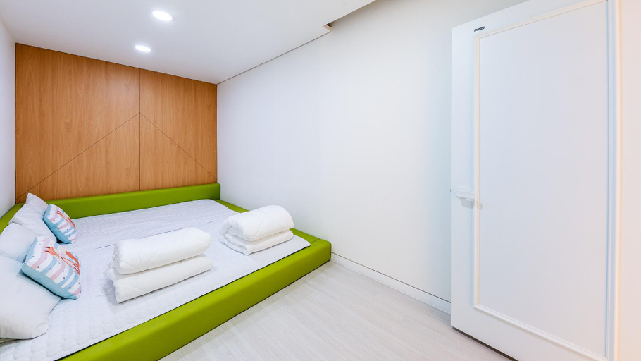 Bedroom 1, Gapyeong Elsa Kids Pension, Gapyeong