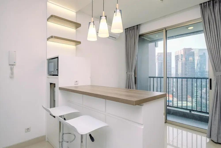 3, Stunning And Cozy 1Br Apartment At Ciputra World 2, Jakarta Barat