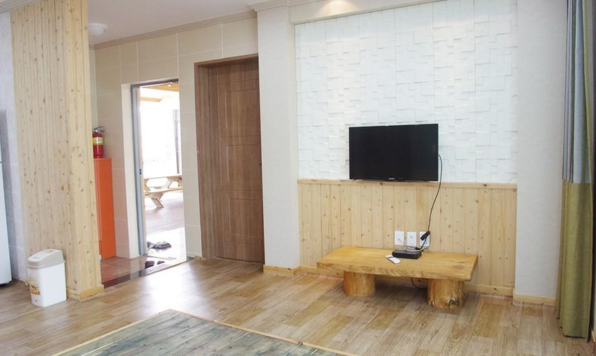 Others 5, Ulsan Pension in the Forest, Buk