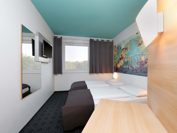 Bedroom 4, B&B Hotel Potsdam, Potsdam