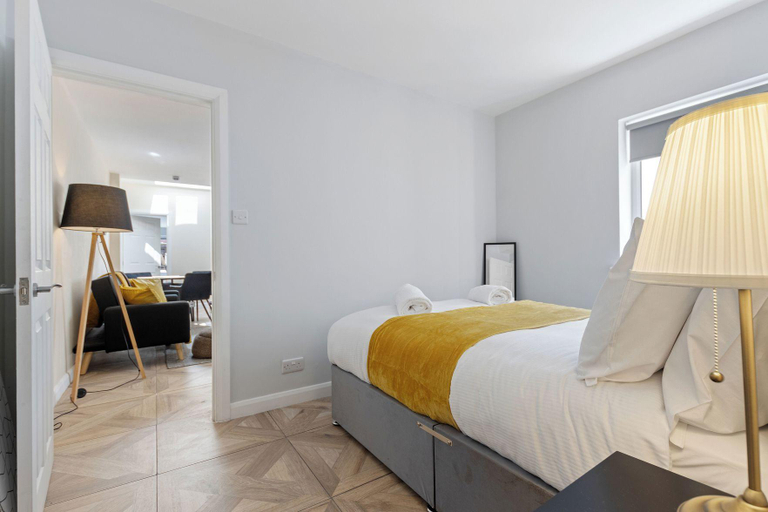 Bedroom 2, Bushrah House, Nottingham