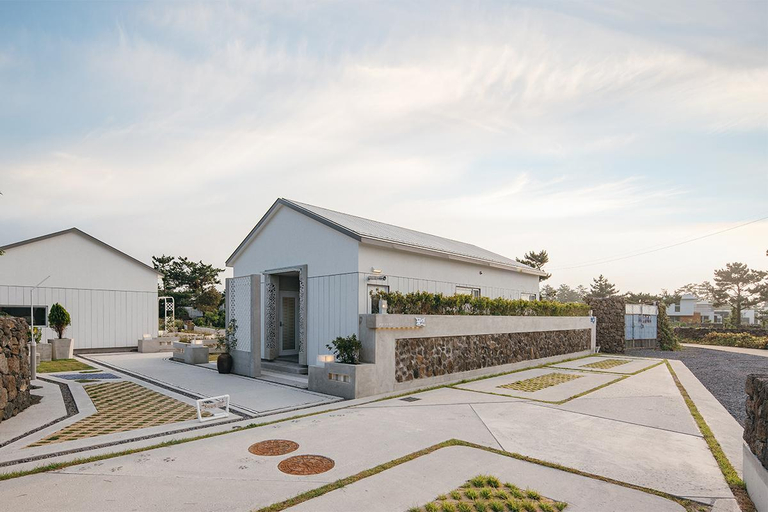 Exterior & Views 1, Jeju Full Butt Agriturismo Pension, Jeju