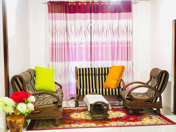 Others 4, Family Ties GUEST INN, Bandarawela