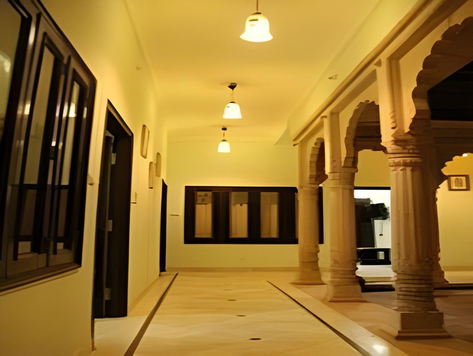 Others 3, Hotel Karan Villas, Kota