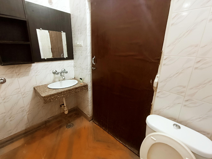 Bathroom, Hotel Ridhi N Sidhi Bettiah, Pashchim Champaran