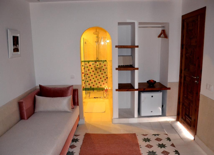 Others 5, Riad Dar Dar, Rabat