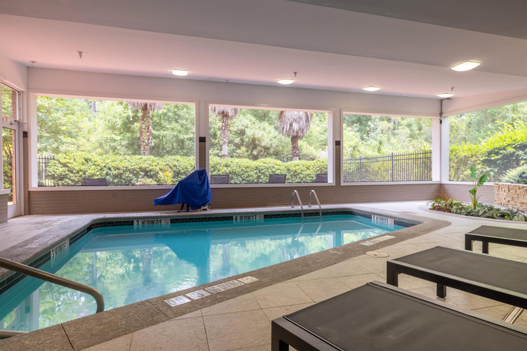 Sport & Beauty 2, DoubleTree by Hilton Hotel Savannah Airport, Chatham