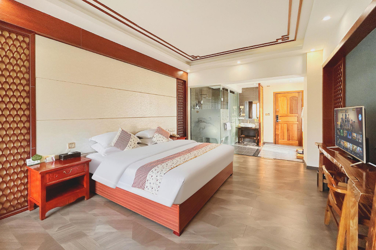 Bedroom 2, Xingdu Hotel, Dehong Dai and Jingpo