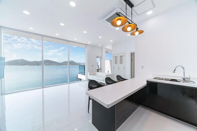 Others 4, Geoje Island Staynoeul Pool Villa, Geoje
