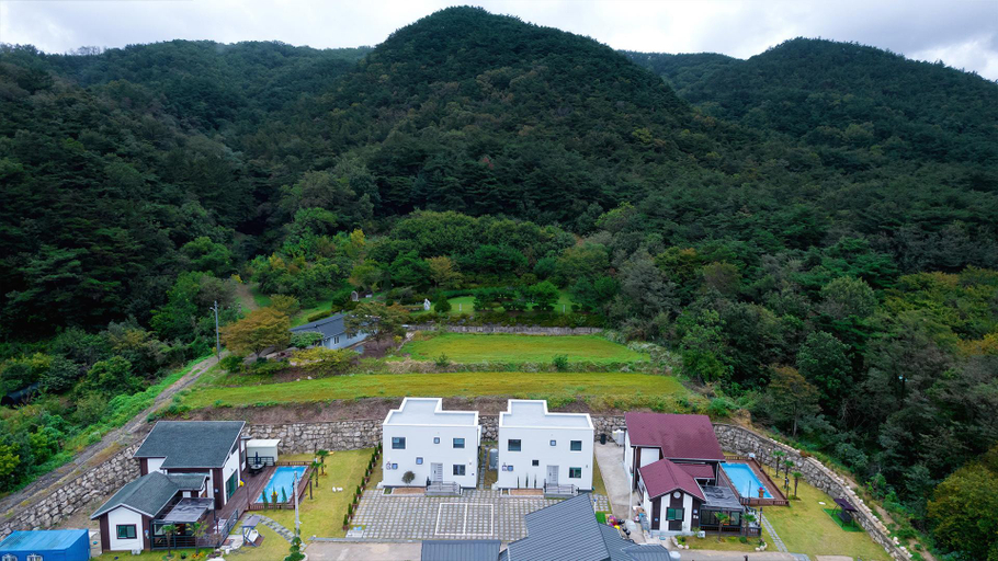 Others 4, Gyeongju Wild Kids Pool Villa, Gyeongju