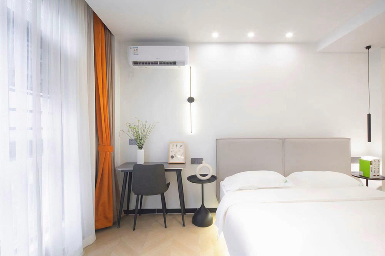 Bedroom 2, Here It Is. A Couple's Theme Hotel, Sanya