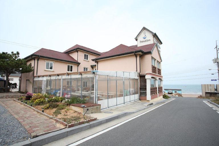 Exterior & Views 5, Taean Mallipowalzheim Pension, Taean