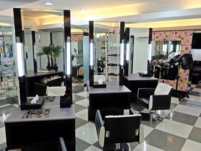Food & Drinks 5, WellCome Hotel, Cebu City