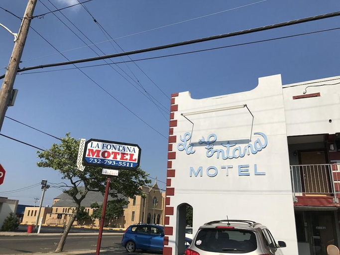 Exterior & Views 2, La Fontana Motel, Ocean