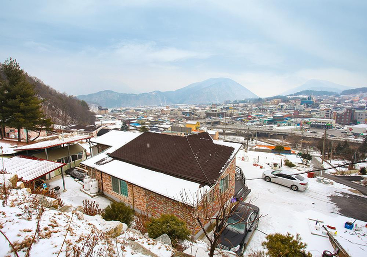 Others 4, Hwacheon Big Tree Pension, Hwacheon