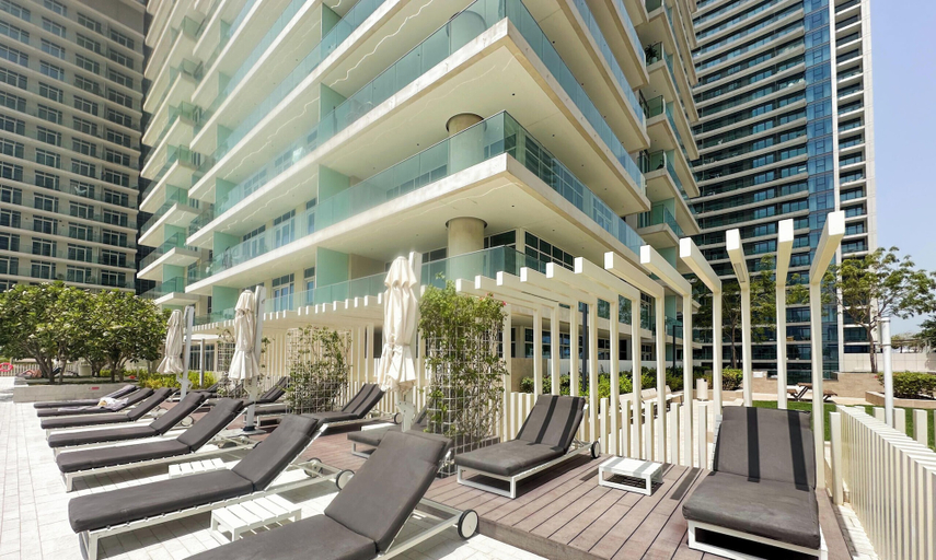 Exterior & Views, LUX Luxury Sunrise Beachfront Suite 2, Dubai